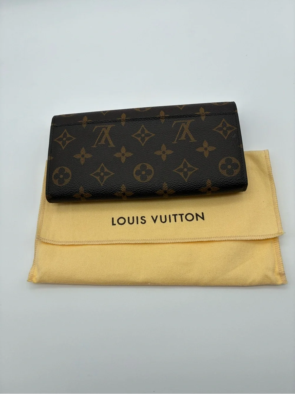 Louis Vuitton Monogram Canvas Sarah envelope style Wallet with pink interior